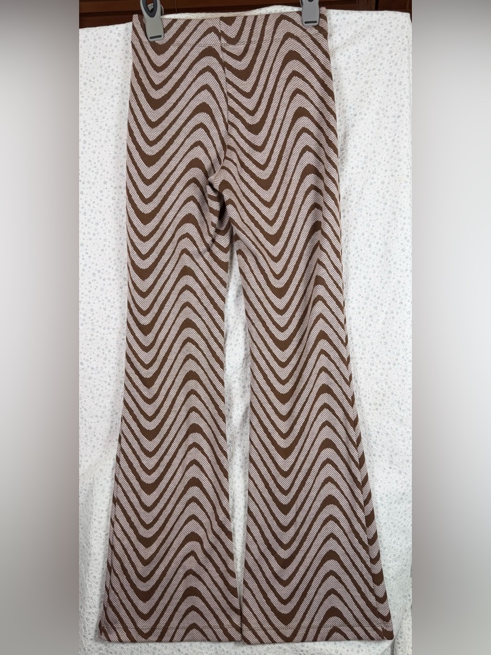 Urban Outfitters Brown & Cream Wavy Flared pull on pants small